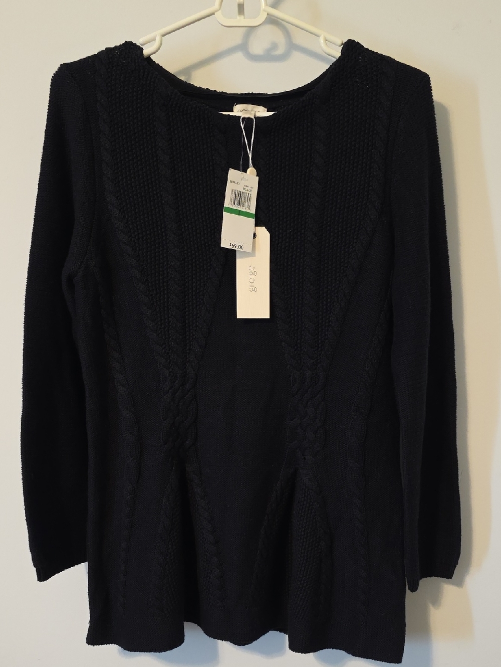 NWT Embroidered Women's Cable Knit Scoop Neck Sweater in Black Size L